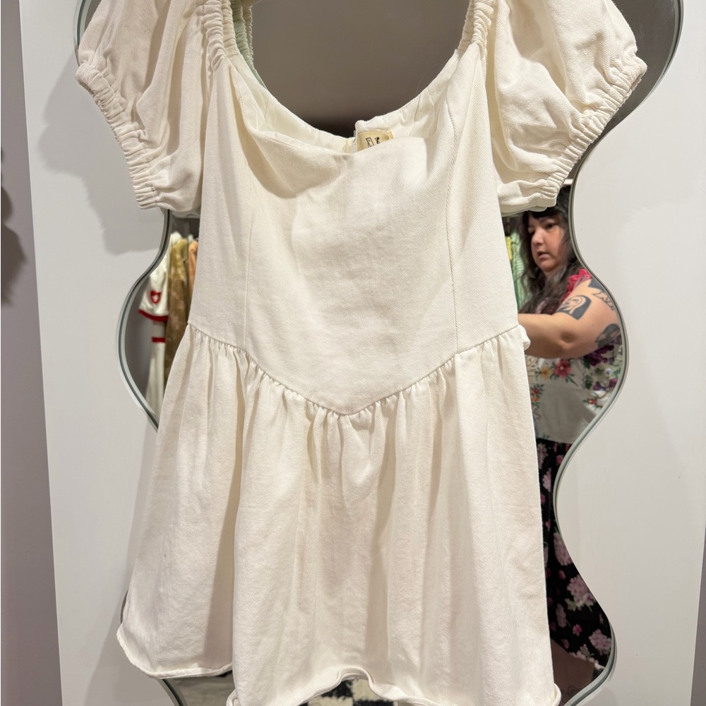 Fashion Brand Company Cream Puff Sleeve Blouse